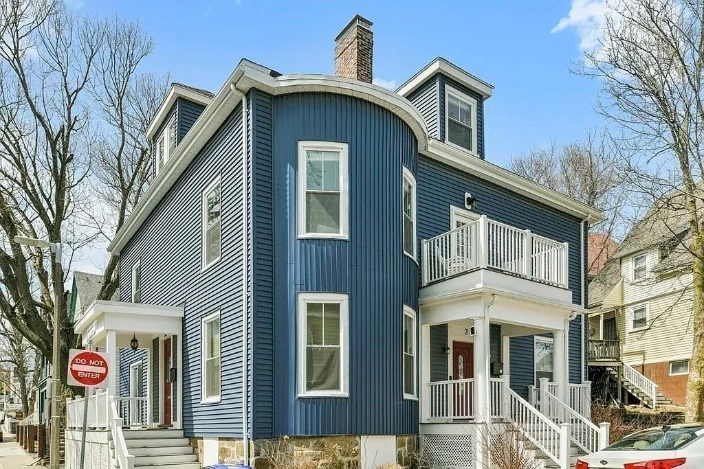 38 Dunreath St