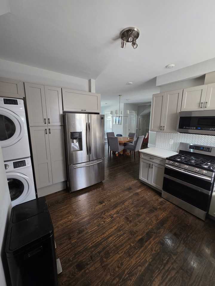 38 Dunreath St - Photo 7 of 11