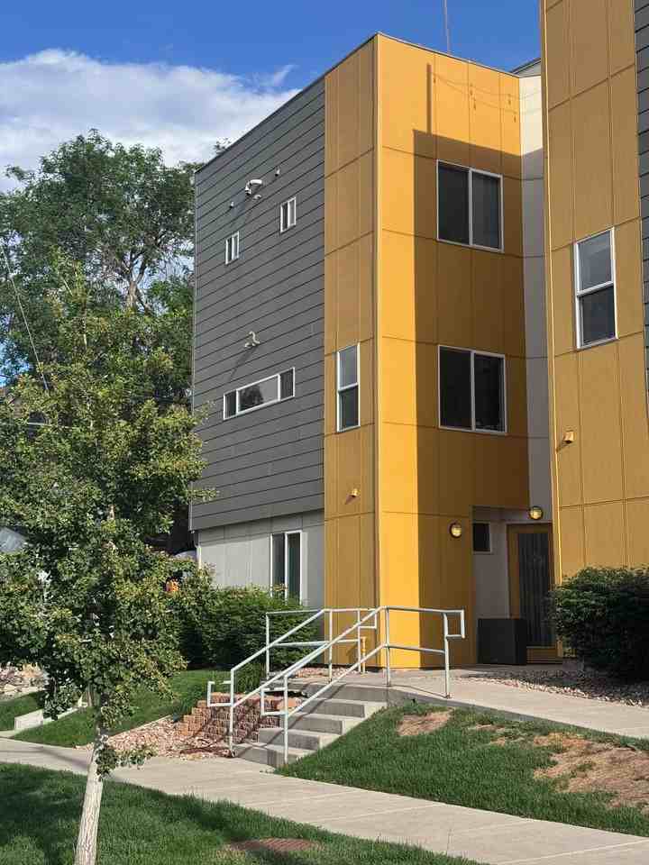 3120 W 19th Ave #1
