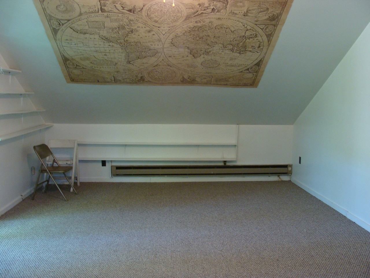 824 W Main St #824B - Photo 6 of 10