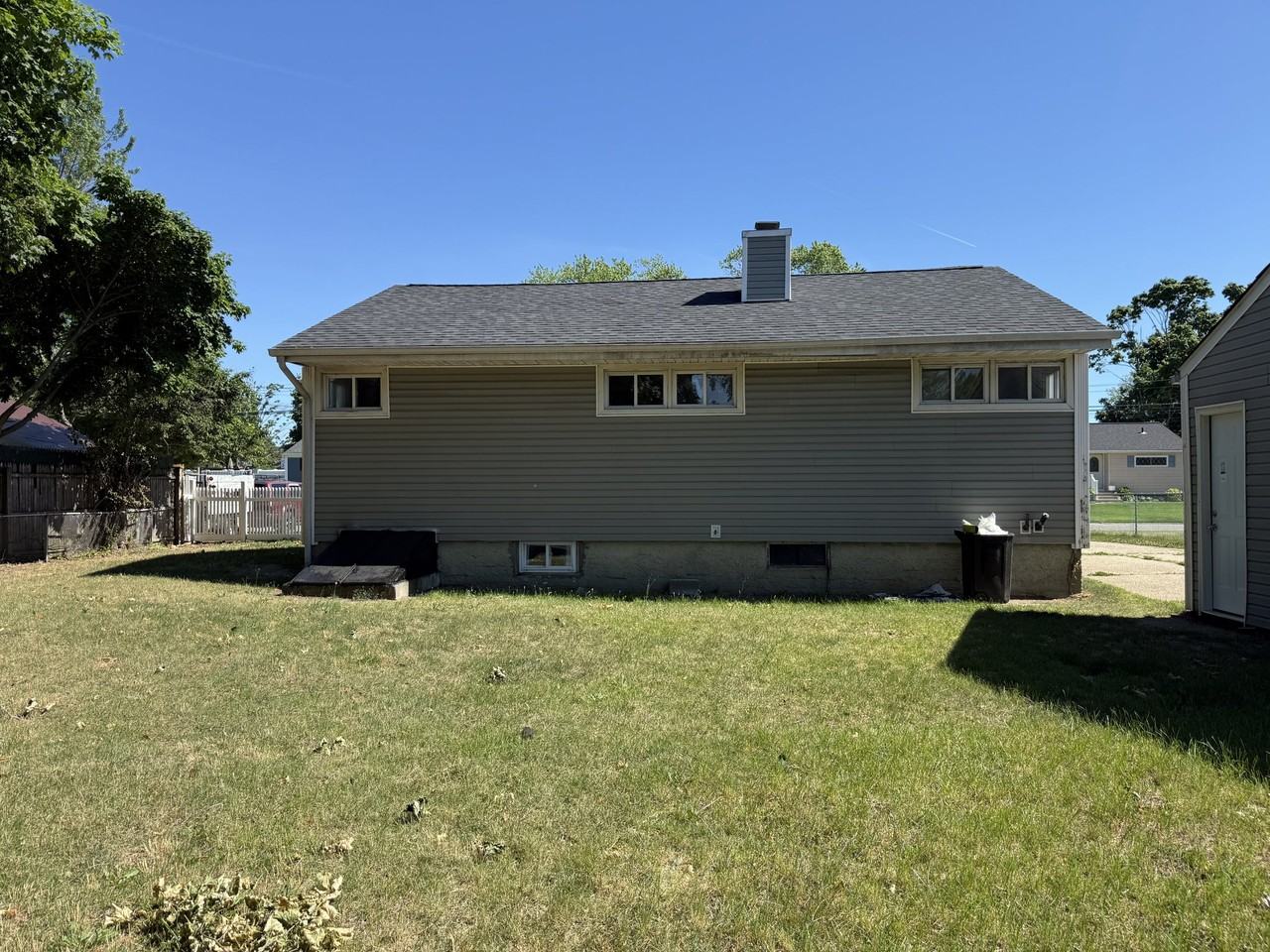 17 Cypress St - Photo 5 of 16
