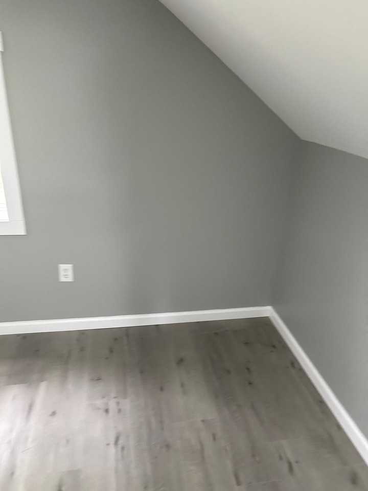 4667 Eastlawn St - Photo 4 of 19