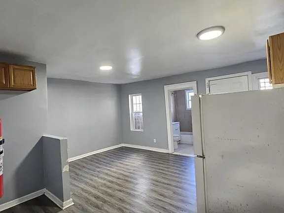 94 N Main St #1 - Photo 4 of 5