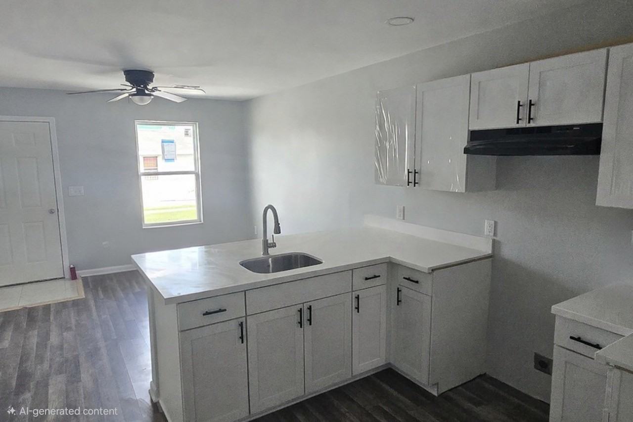 5900 N Derbigny St #1 - Photo 4 of 13