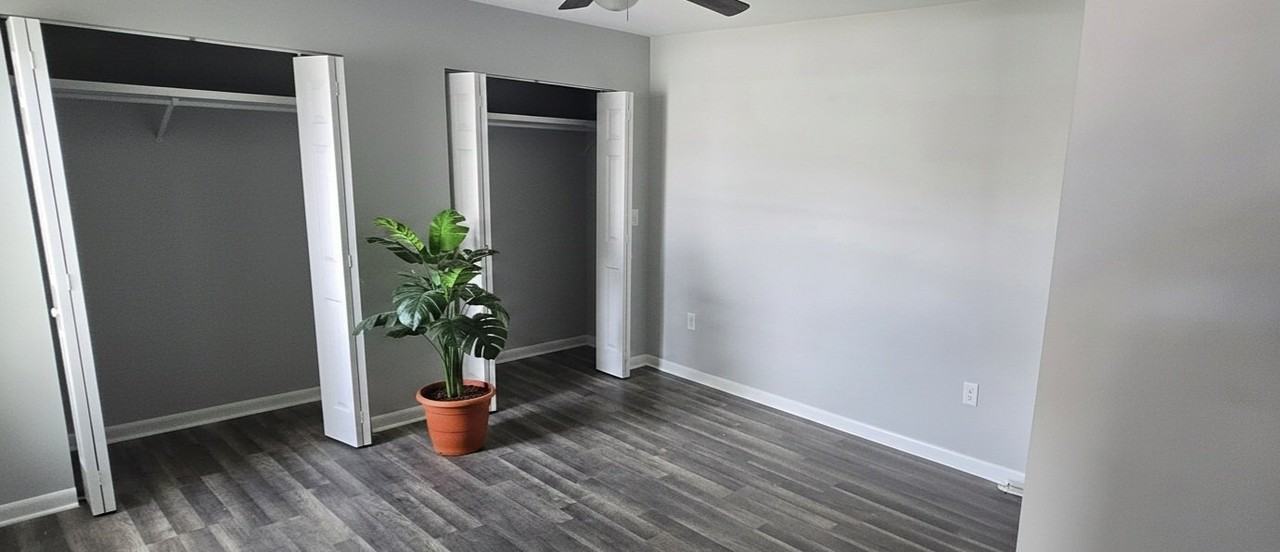 5900 N Derbigny St #1 - Photo 5 of 13