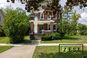 featured image of 4055 Beniteau St