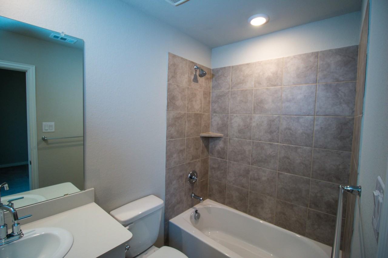 3320 Kingsdown Dr #NA - Photo 7 of 17