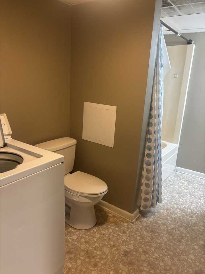415 Bailey St #415D - Photo 5 of 6
