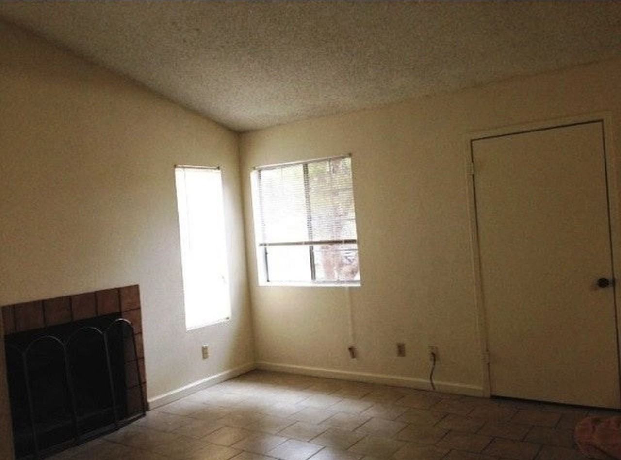 2687 Aarondavid Dr #C - Photo 3 of 9