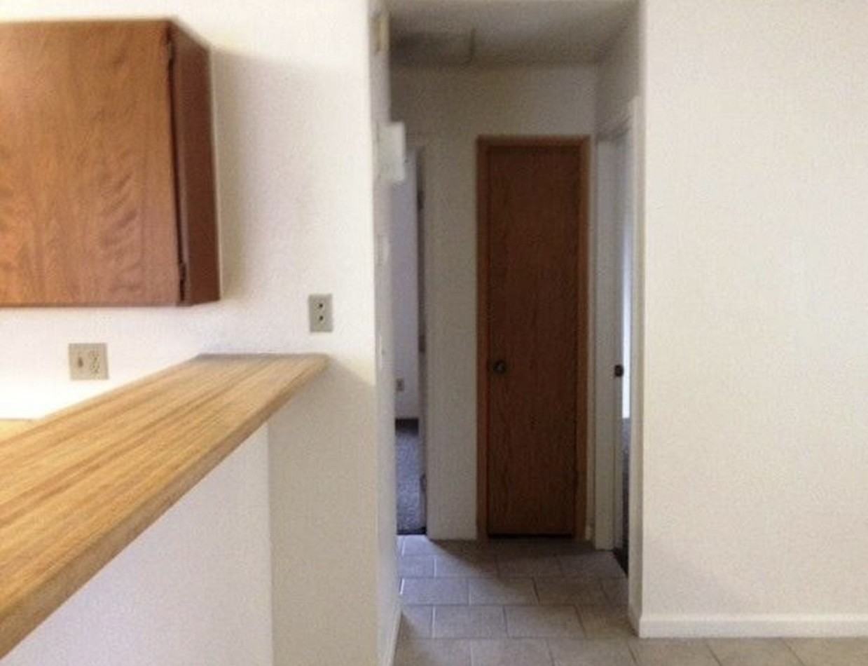2687 Aarondavid Dr #C - Photo 6 of 9