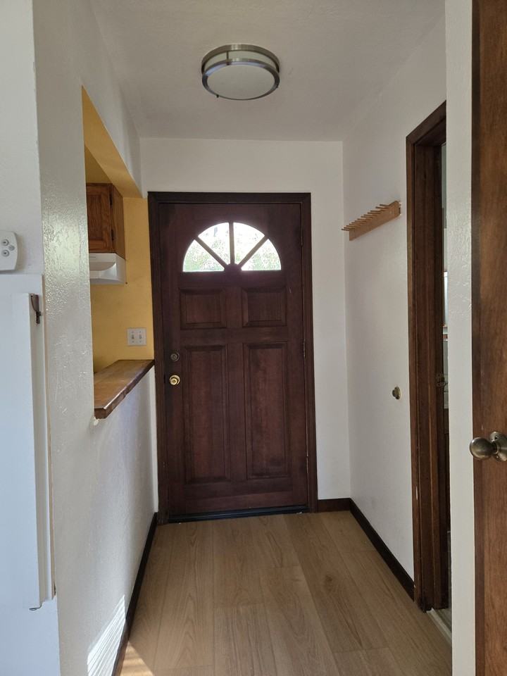 2124 5th Ave #B - Photo 6 of 6