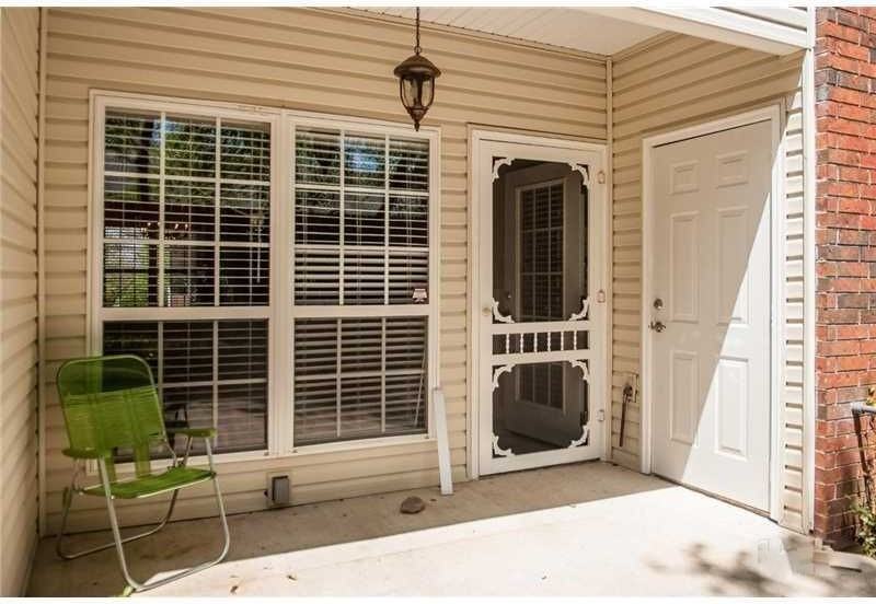 918 West Dixson Street - Photo 2 of 17