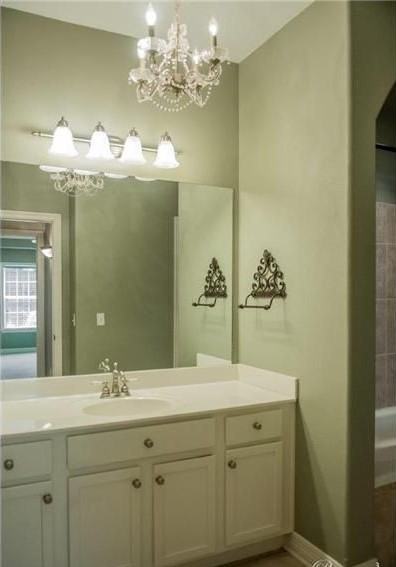 918 West Dixson Street - Photo 4 of 17
