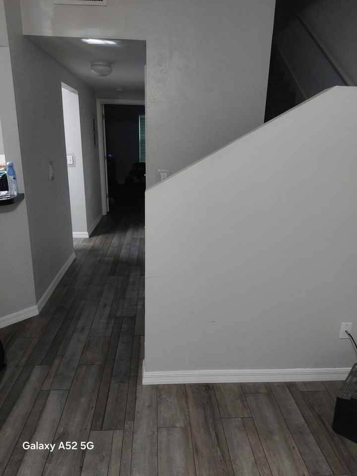 280 Nw 50th Blvd - Photo 3 of 11