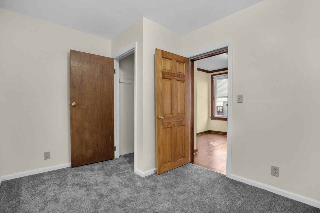 185 Ford Ave #1 - Photo 5 of 14