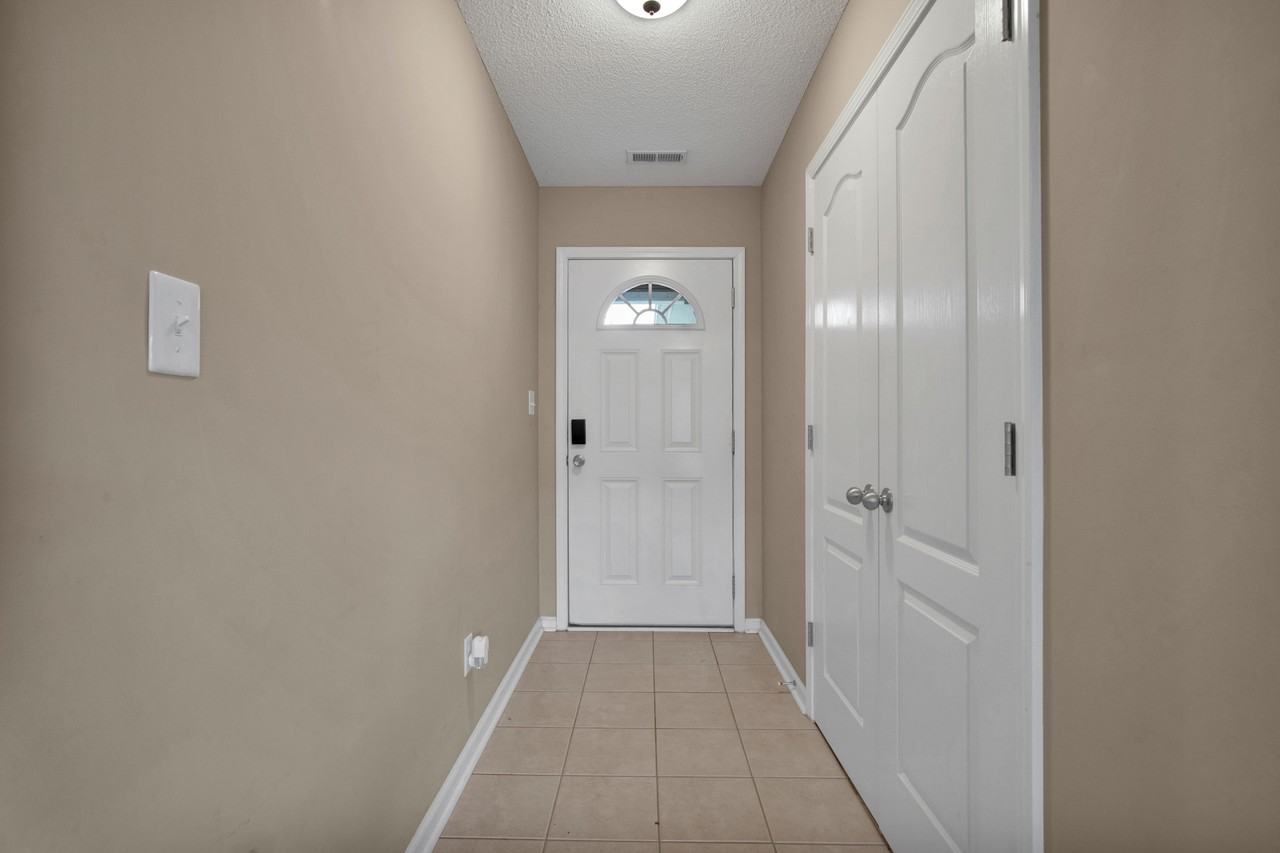 1403 Oxnop Ct #NA - Photo 7 of 42