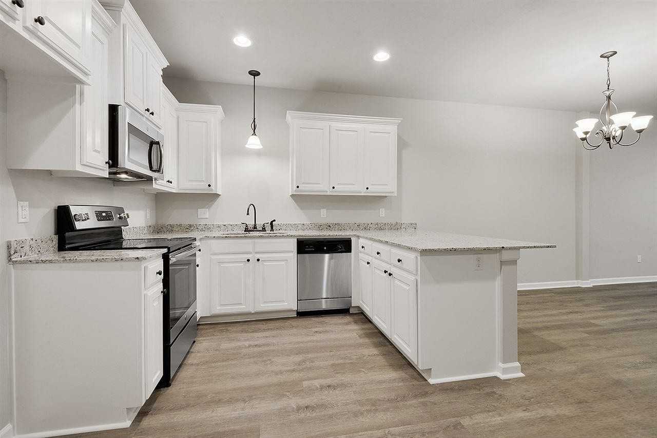 2864 S Roth Ave #2864 - Photo 2 of 9