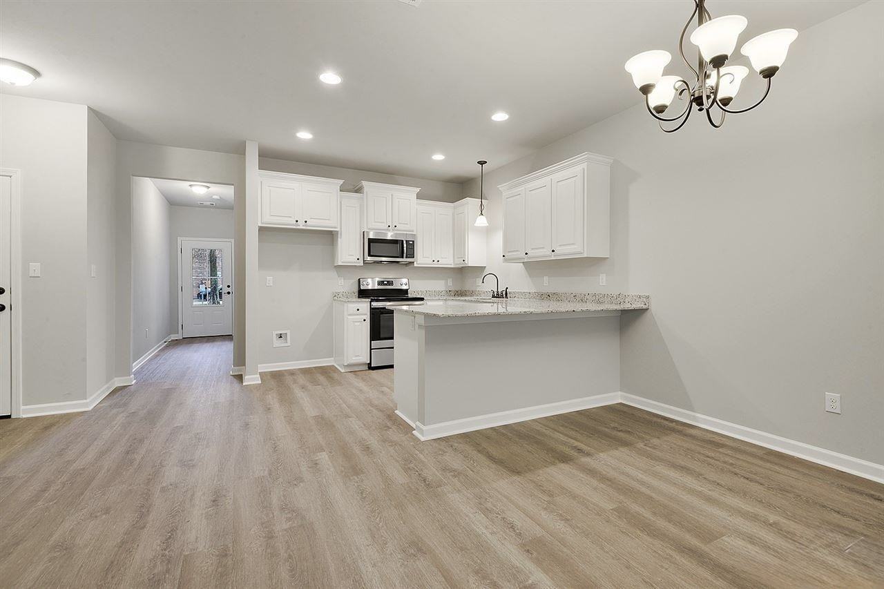 2864 S Roth Ave #2864 - Photo 3 of 9