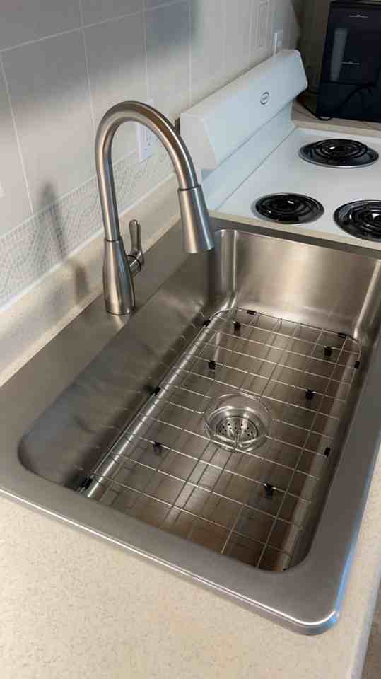 7 Callahan Dr #3 - Photo 4 of 17