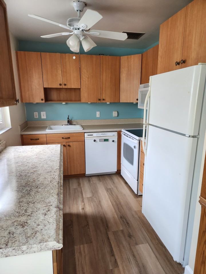 2202 Clubhouse Dr #169 - Photo 6 of 15