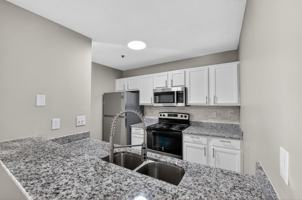 featured image of 718 Green St