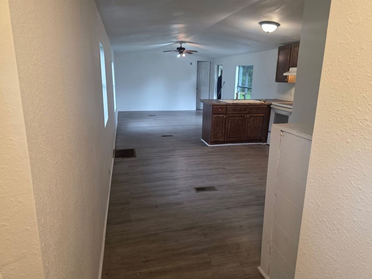 Neal Lane Mobile Home Park - Photo 3 of 8