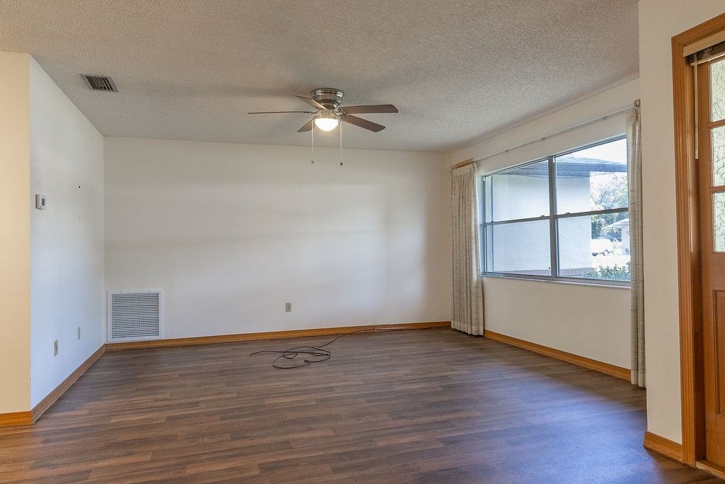 919 E Michigan Ave #1 - Photo 5 of 16