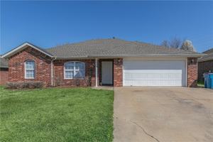featured image of 3308 Sw Carriageway Ave