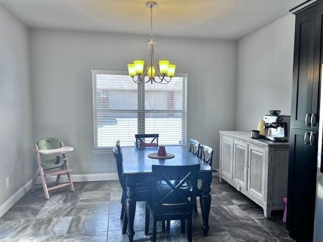 3201 Sw Stoneway Ave - Photo 5 of 32