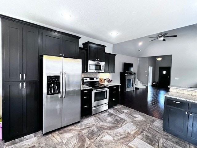 3201 Sw Stoneway Ave - Photo 7 of 32