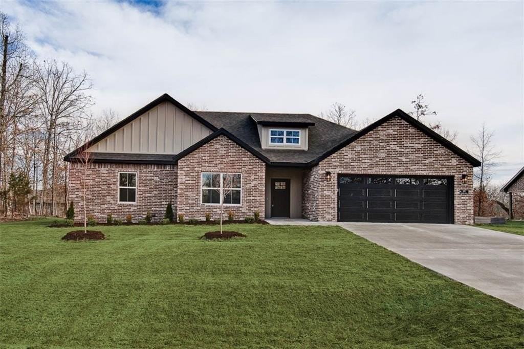 25 Fields Ln