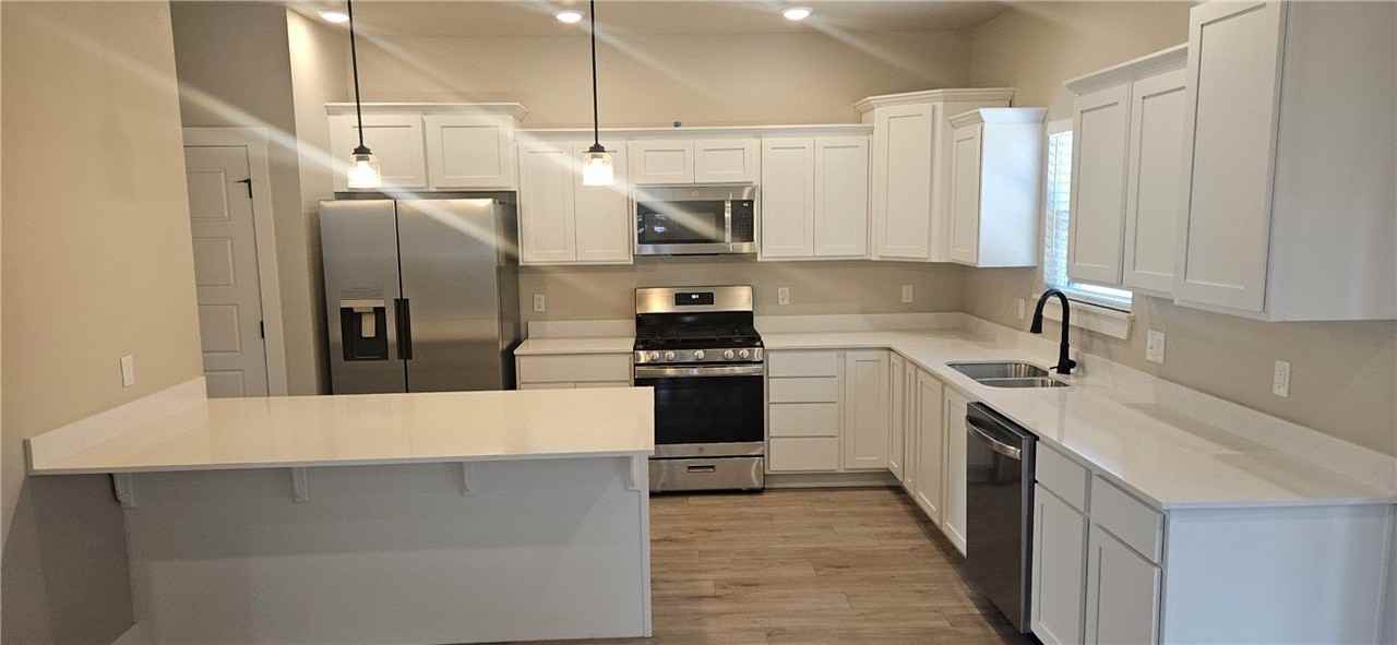 310 W Kinniburgh Dr - Photo 5 of 20