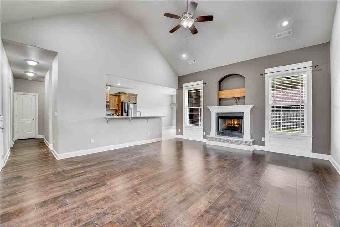 2505 Sw Worthington Ave - Photo 5 of 29