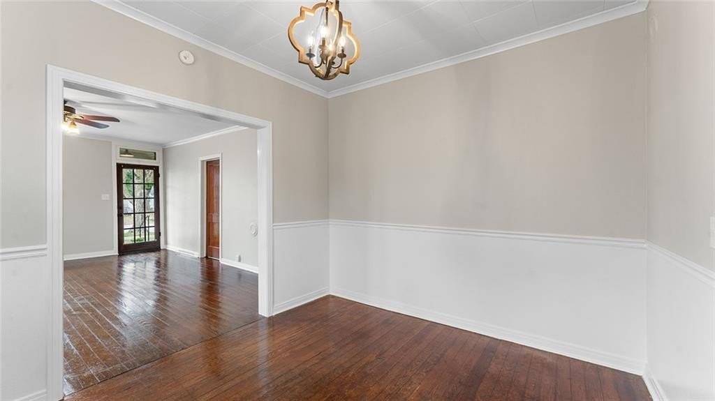309 N 3rd St - Photo 6 of 16