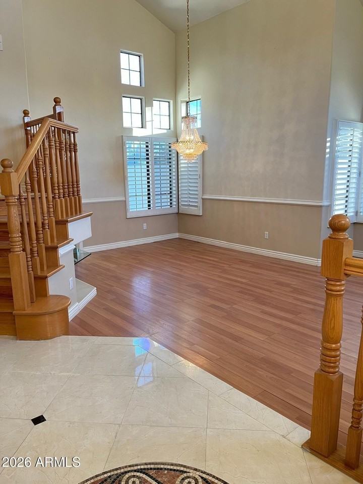 5545 W Wethersfield Dr - Photo 5 of 45