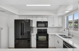 featured image of 8548 E Mcdonald Dr