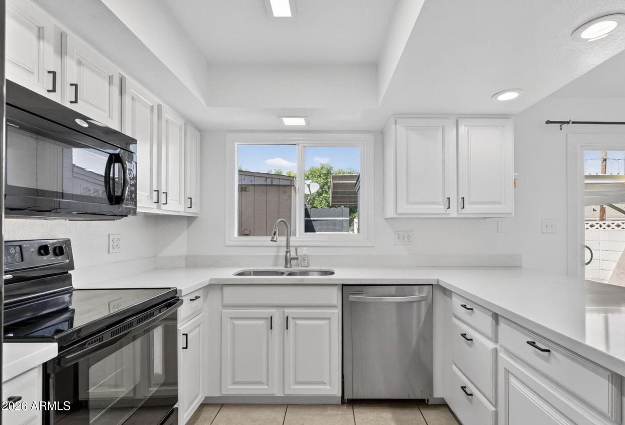 8548 E Mcdonald Dr - Photo 6 of 7
