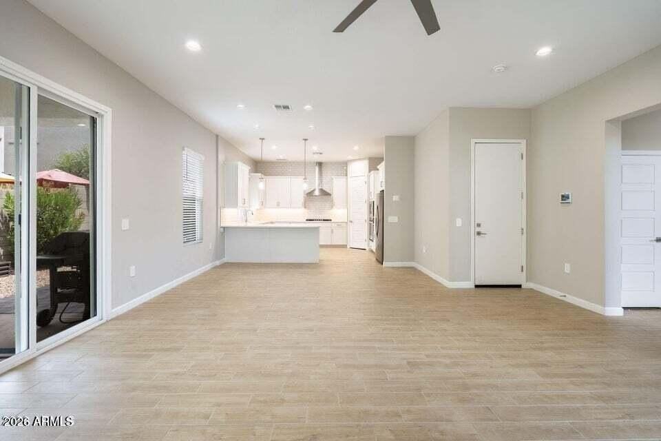 5112 E Coolbrook Ave - Photo 7 of 30