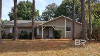 107 Brentwood Dr - Photo 1 of 1