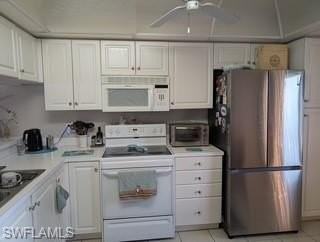 14931 Park Lake Dr Apt 105 - Photo 3 of 9