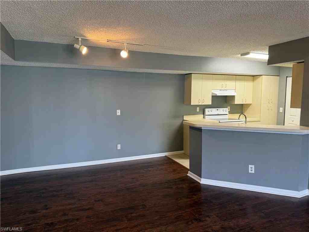 13615 Eagle Ridge Dr #1625 - Photo 3 of 12