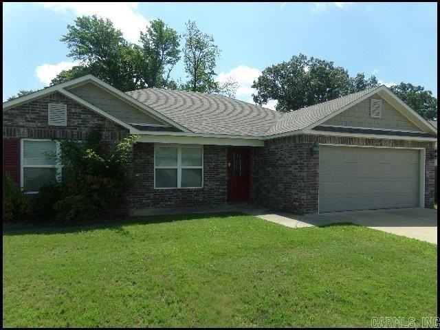 2424 Vivian Dr - Photo 2 of 18