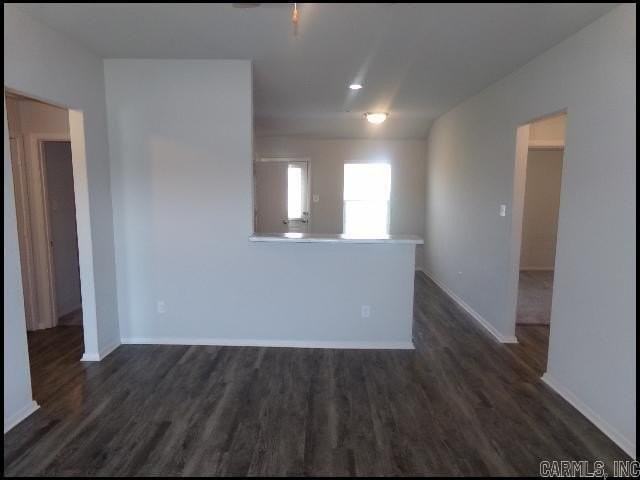 1304 Yarrow Dr - Photo 3 of 22