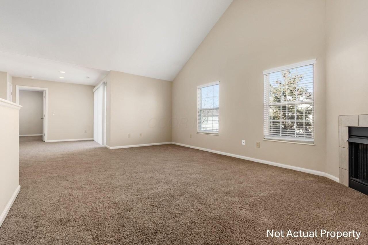 4978 Aspen Pine Blvd - Photo 4 of 32