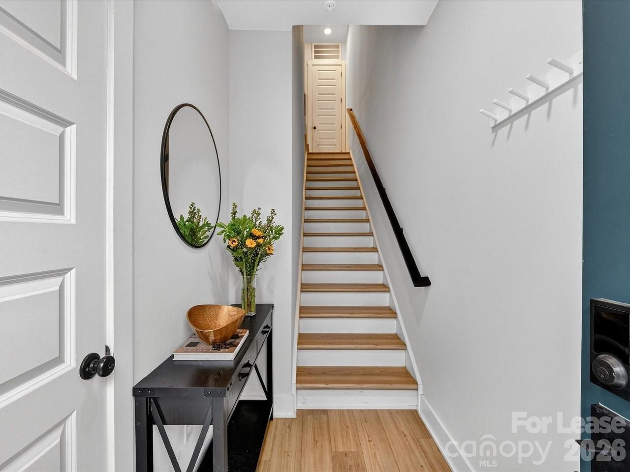 2024 Terwilliger Ter - Photo 3 of 36