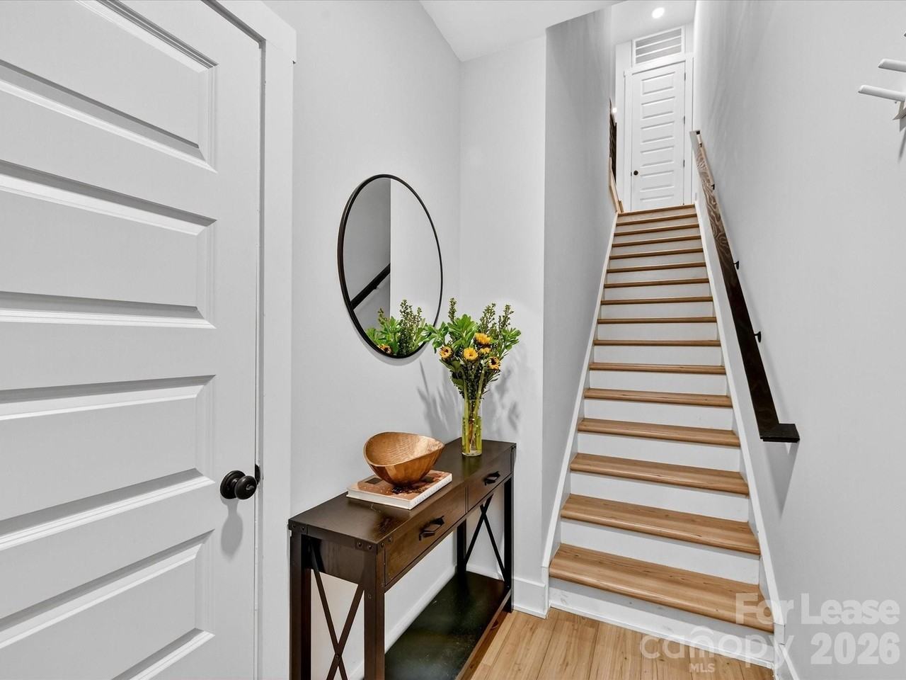 2024 Terwilliger Ter - Photo 4 of 36