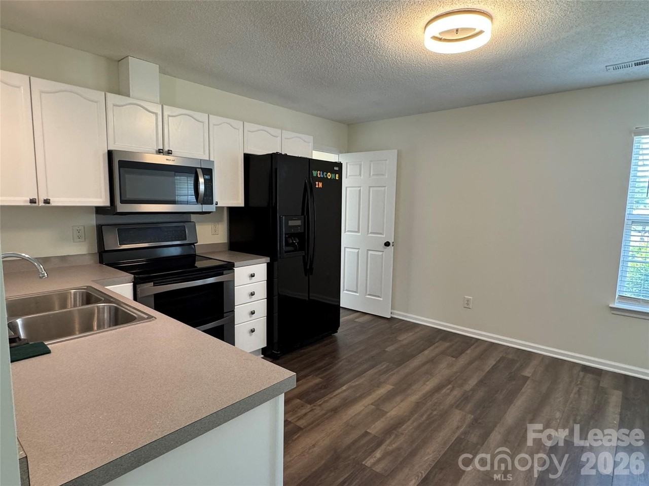 3652 Stonefield St Sw - Photo 5 of 16