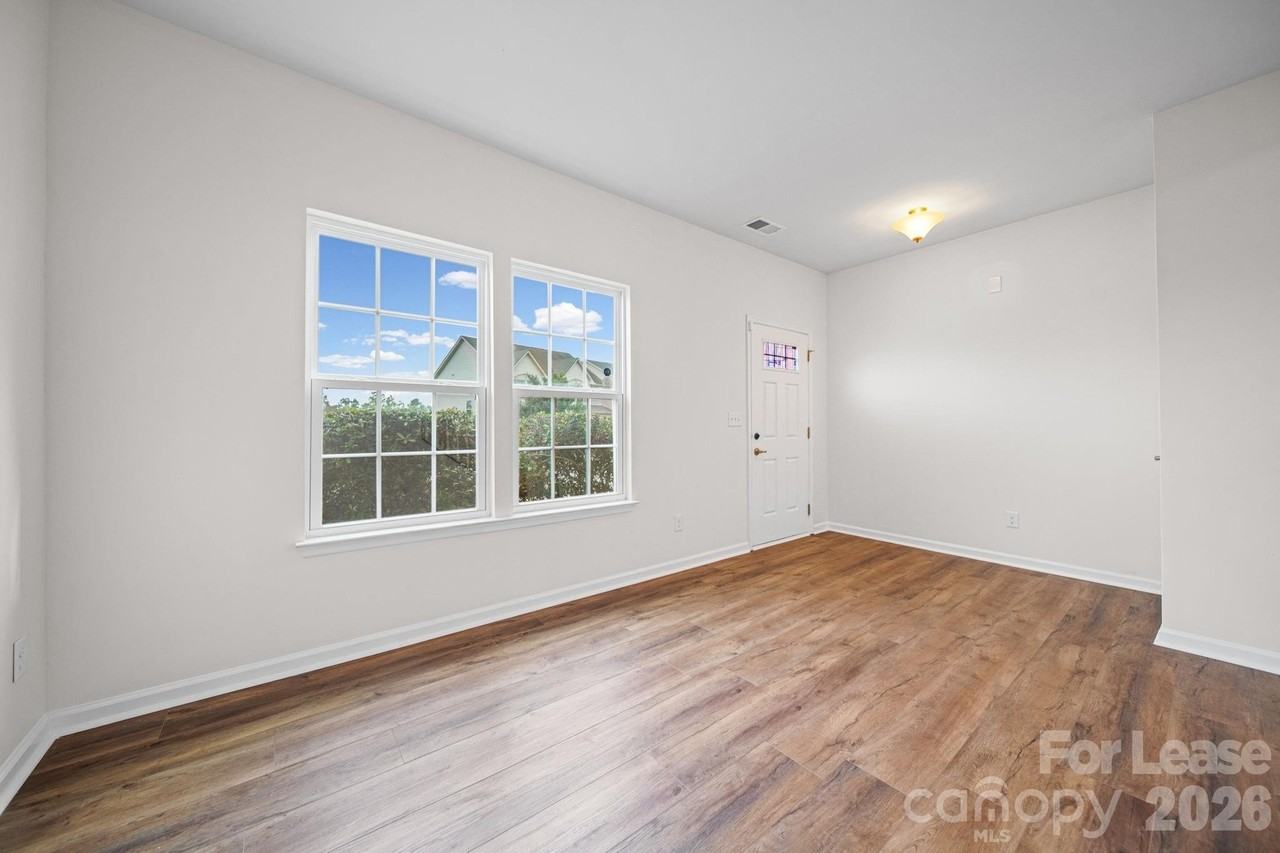 1793 Mill Creek Ln Sw - Photo 5 of 39