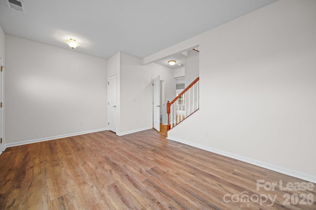 1793 Mill Creek Ln Sw - Photo 6 of 39