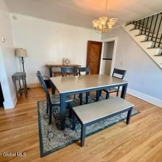 2121 Burdett Ave - Photo 7 of 24